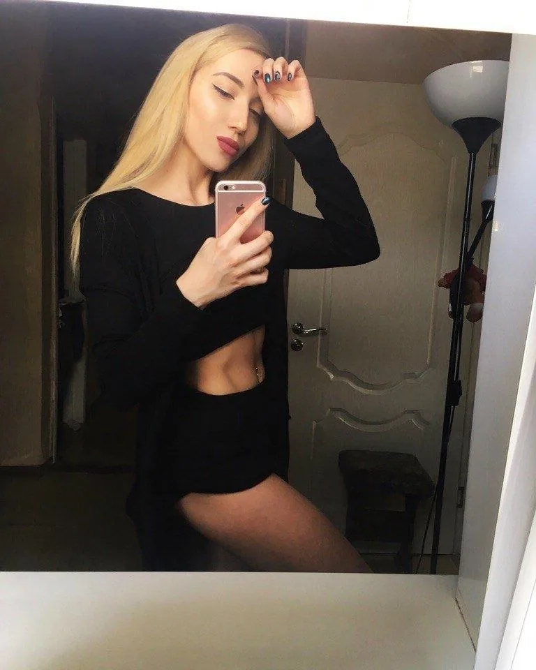 Escort Sara