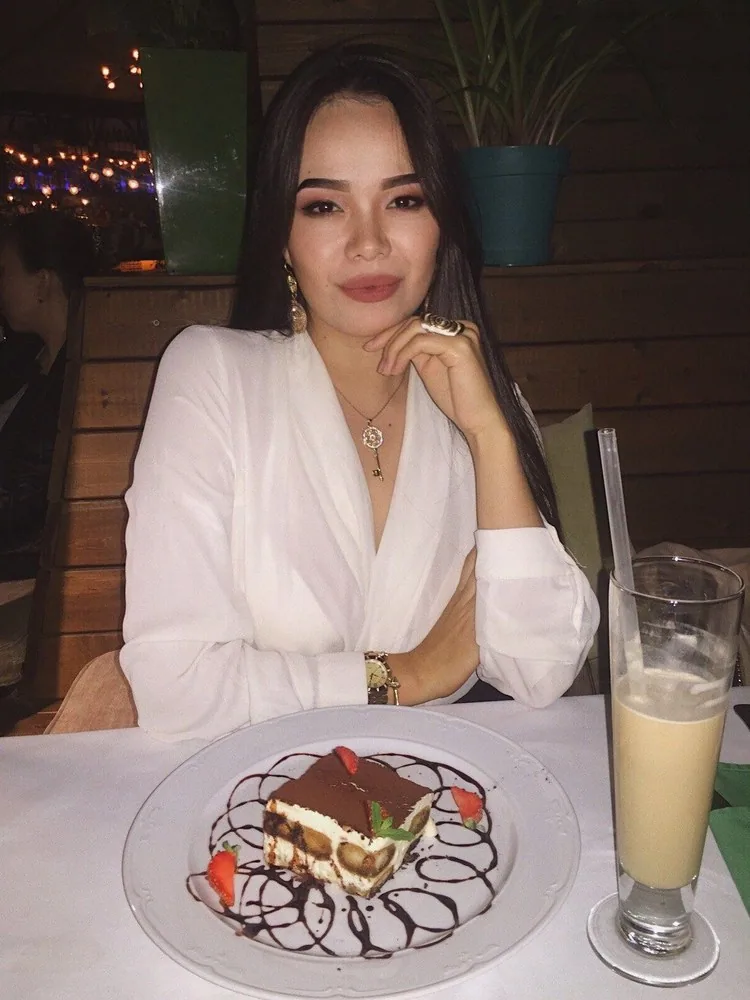 Escort Albina