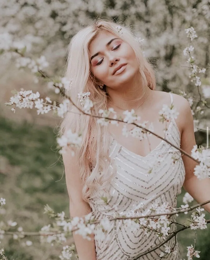 Escort Arabella