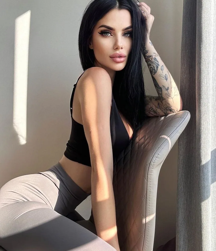 Escort Maja