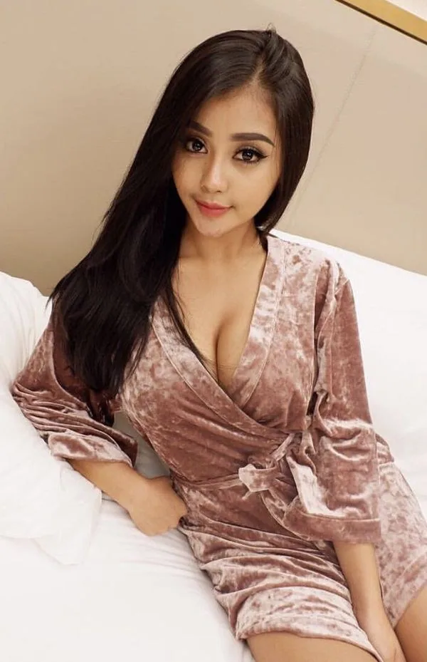 Escort Ivona