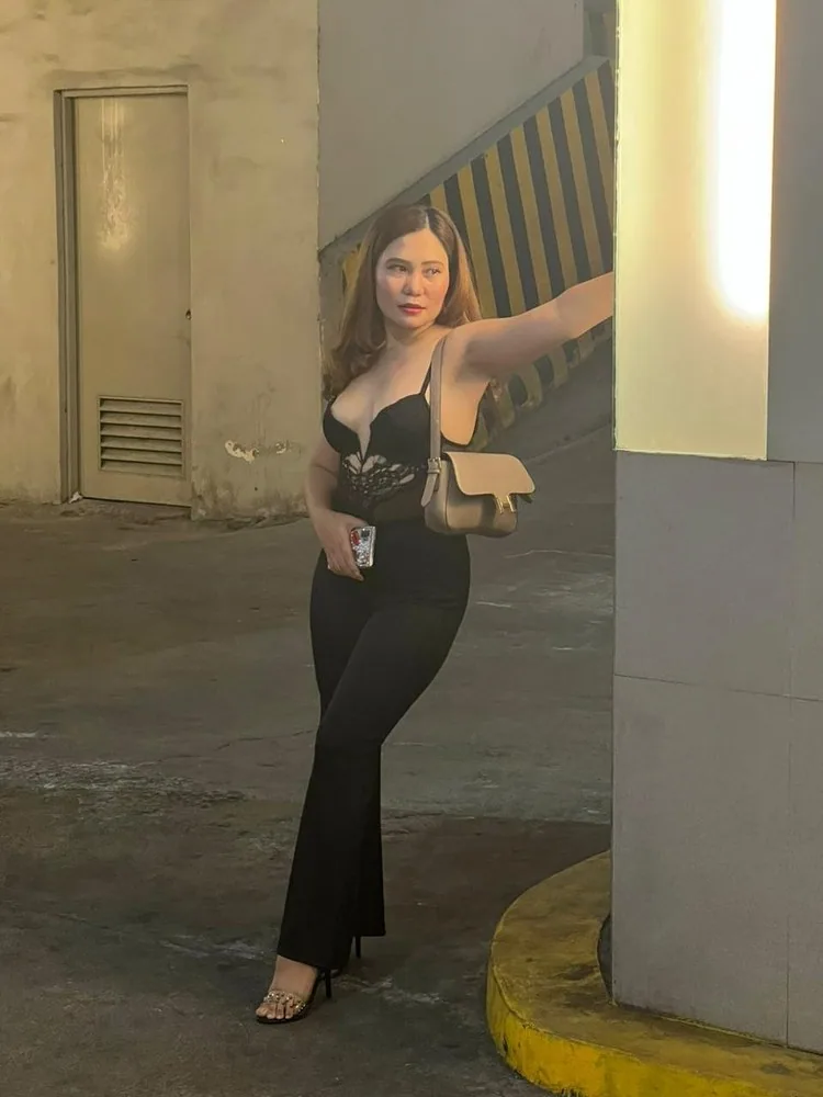 Escort Haley
